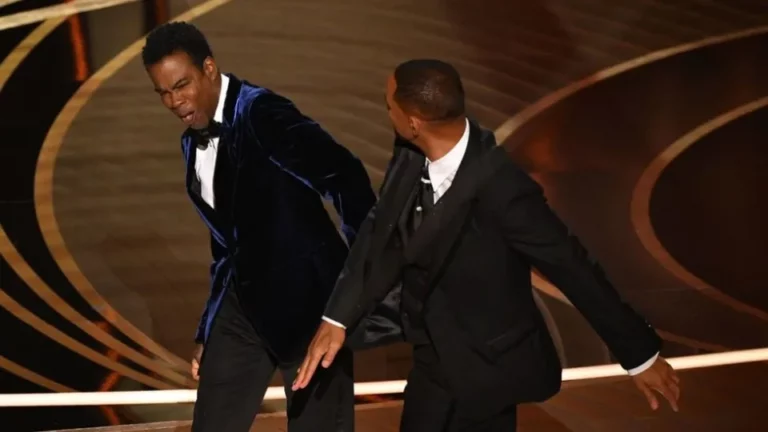 Chris Rock bromea sobre la bofetada que le dio Will Smith