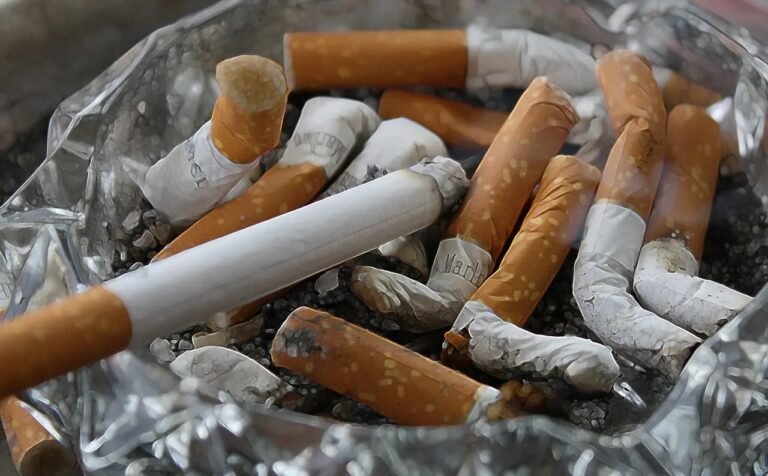 Servicio Postal incauta y destruye 3 mil cigarrillos extranjeros de contrabando
