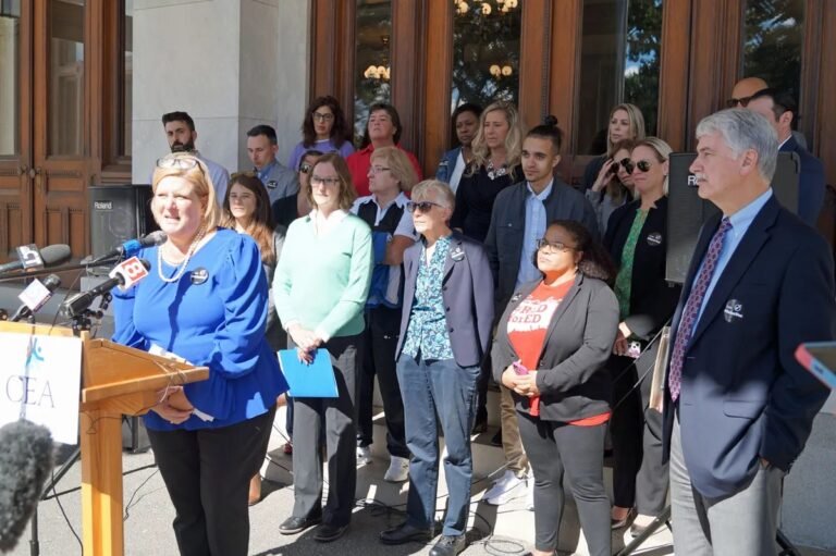 CT se enfrenta a inminente éxodo de maestros al cierre de sesión legislativa