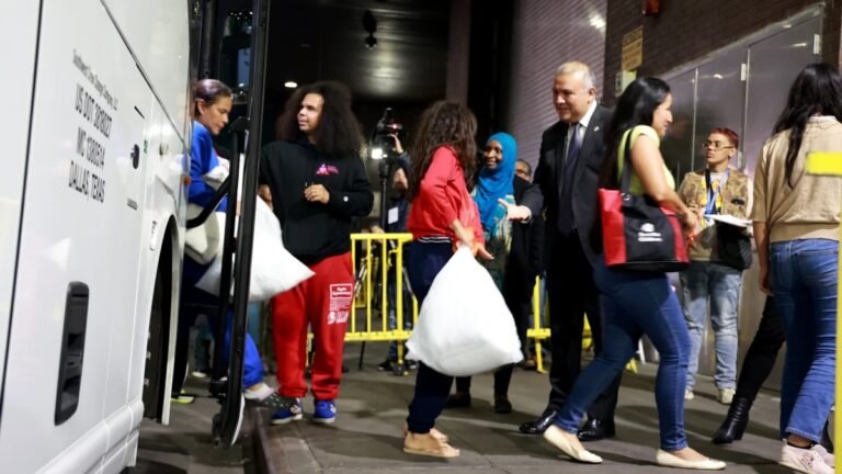 Declaran estado de emergencia en condados de Rockland y Orange ante envío de inmigrantes al Valle de Hudson