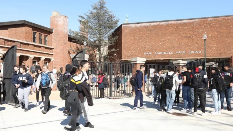 El 16 de mayo votarán por presupuesto de $316 millones para las escuelas