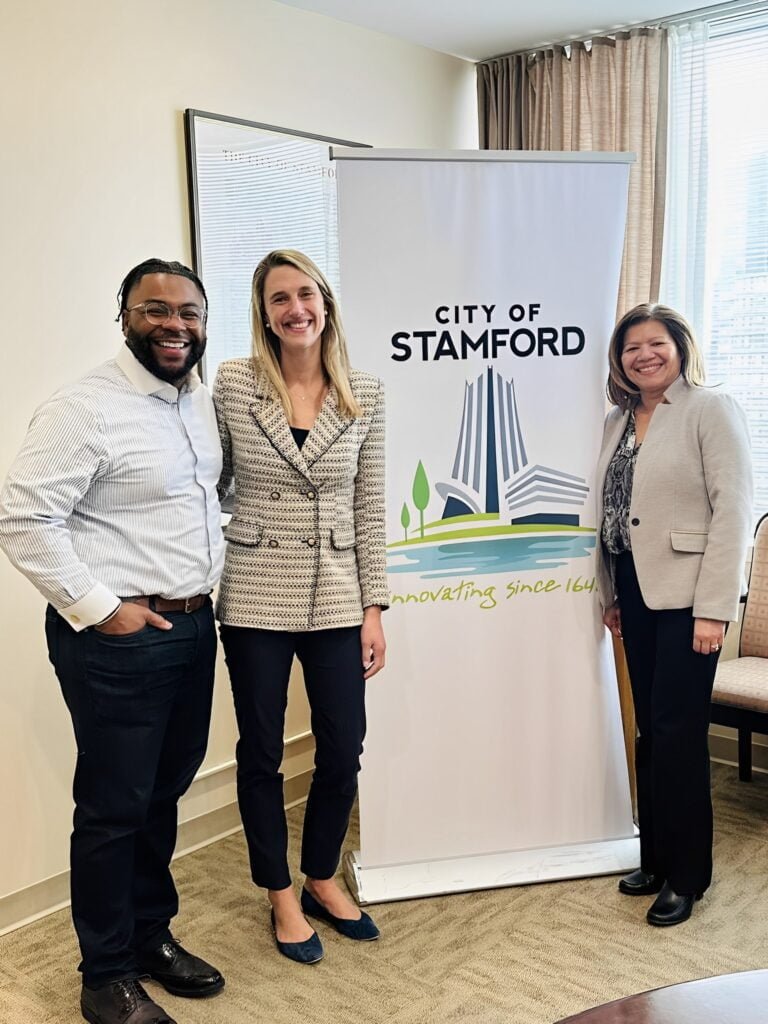 La situación de Stamford es excelente pero hay más trabajo por hacer, asegura Alcaldesa