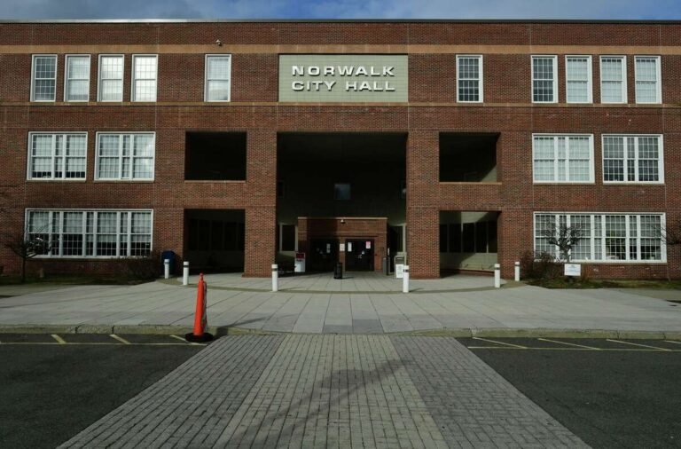 Envían facturas de impuestos inexactas a miles de contribuyentes