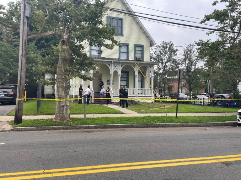 Niño de 3 años declarado muerto al ser encontrado inconsciente en casa