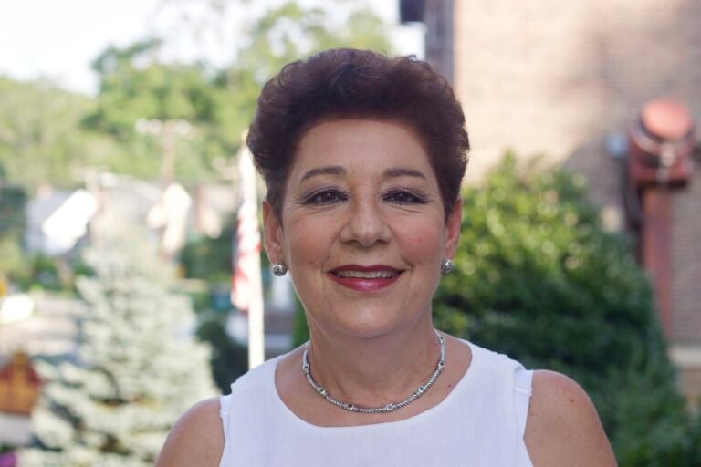 Nombran nueva directora ejecutiva en El Centro Hispano