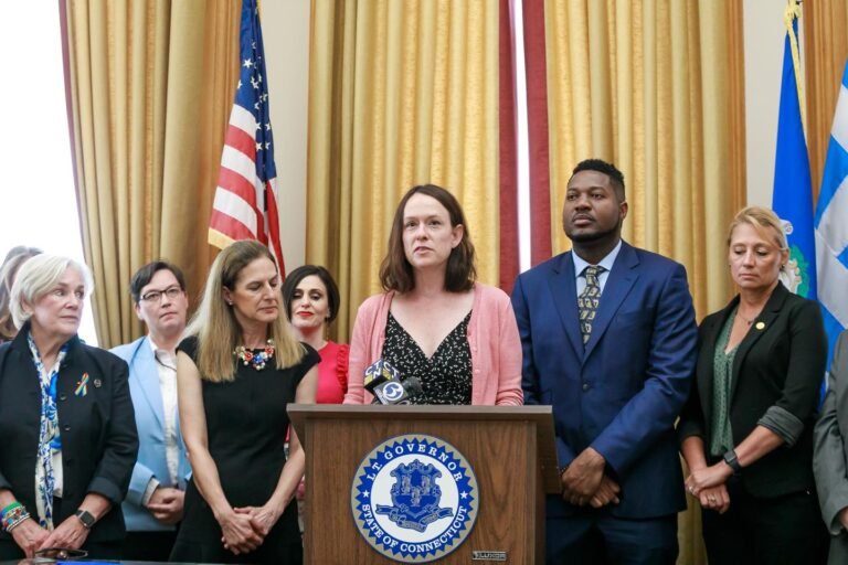 Por qué legisladores están abordando la endometriosis