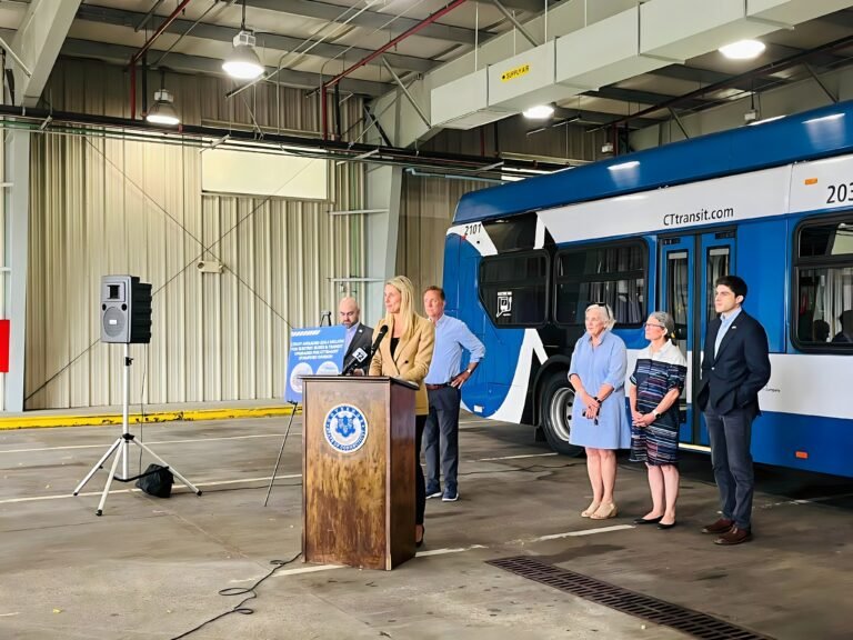 Stamford recibe $26 millones para 20 autobuses eléctricos