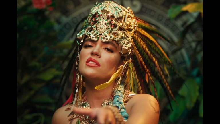 Acusan a Karol G  de plagio e interponen demanda millonaria