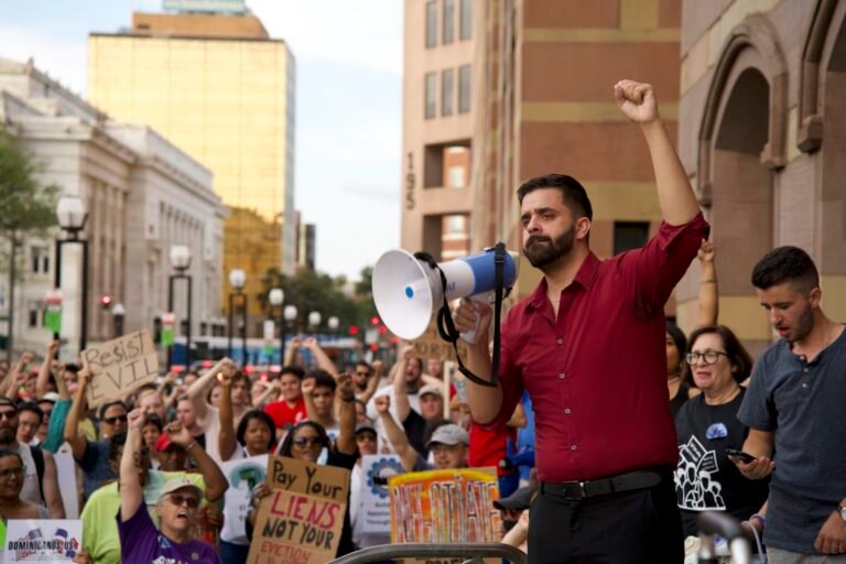 Cientos protestan contra desalojo de inquilinos