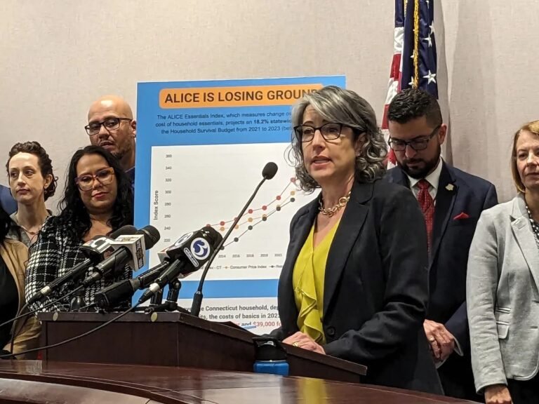 El 39% de los hogares de CT tienen dificultades para pagar sus necesidades, según informe