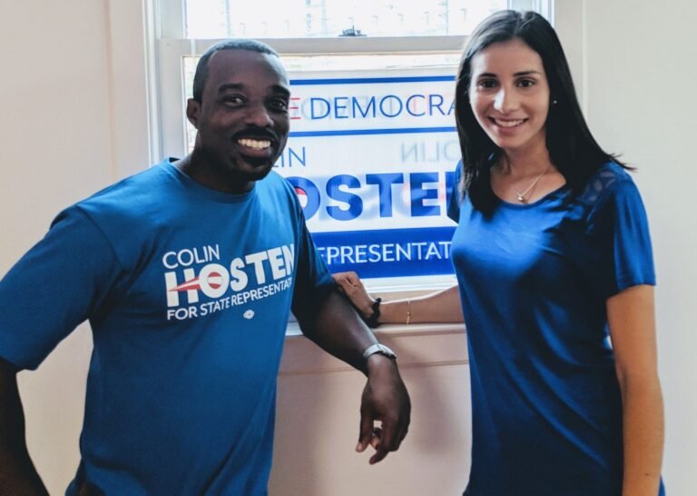 Renuncia presidenta de Comité Municipal Demócrata de Norwalk