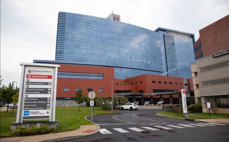 Hispano recibe $2.5 millones en caso de negligencia con Hospital de Stamford