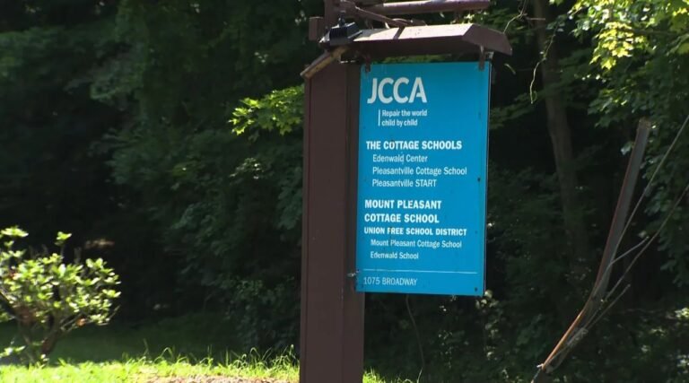 Niños inmigrantes serán alojados en centro de tratamiento