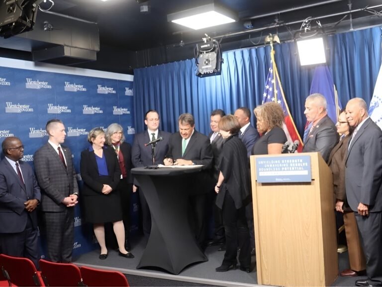 Westchester adopta presupuesto de $2.4 mil millones para 2024