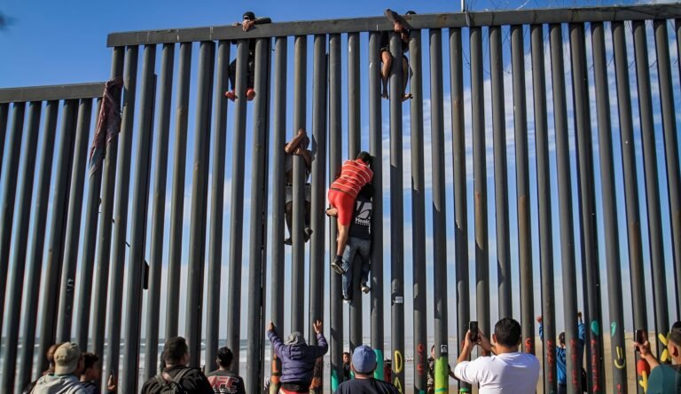 El 2023 fue un año sin precedentes en inmigración y en retórica en antiinmigración