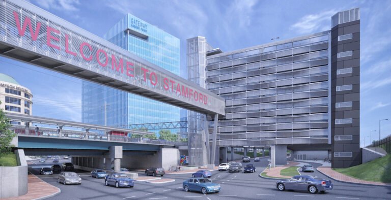 Apertura del nuevo garaje de estacionamiento del Stamford Transportation Center sigue a la espera
