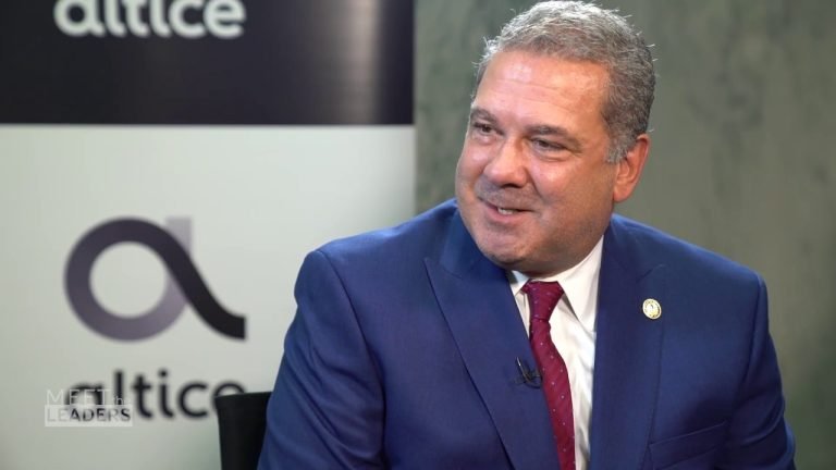 Alcalde aboga por más fondos estatales