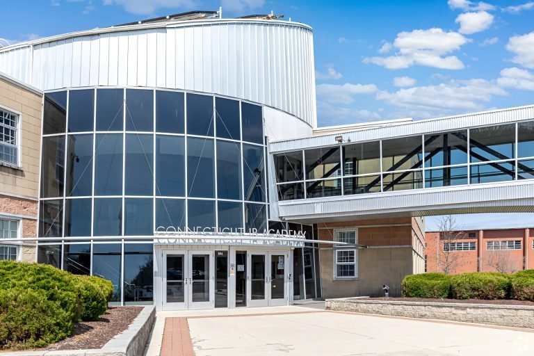 Escuelas secundarias de CT entre las mejores del país