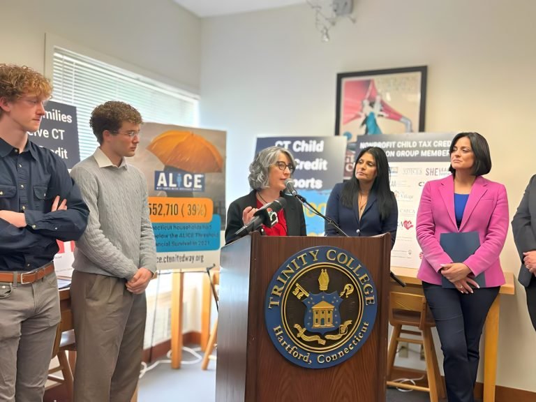 Se asocian para investigar sobre familias de bajos ingresos