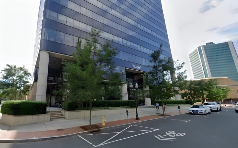 Empresa planea despedir a mil empleados