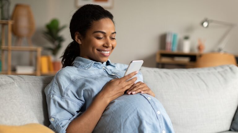 Programa ayuda a embarazadas