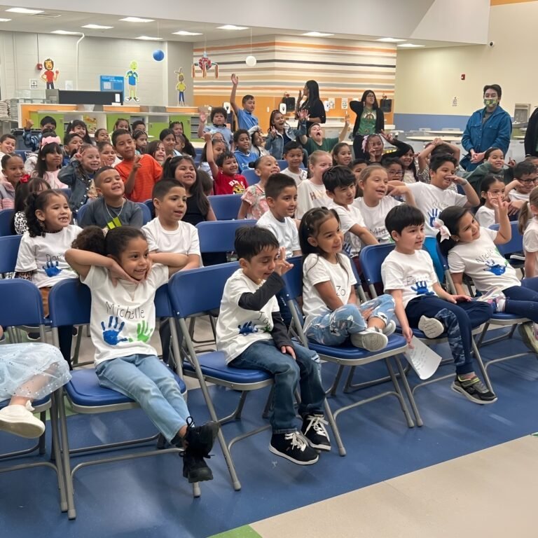 Abren 50 plazas para estudiantes en tres escuelas magnet