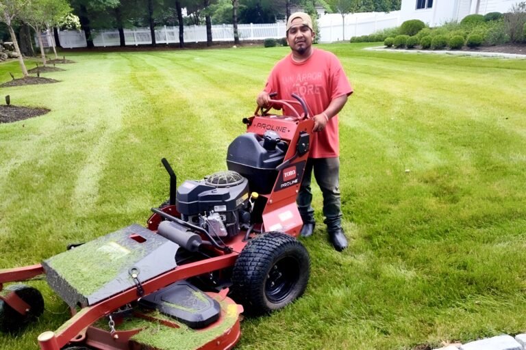 Confrontación con paisajista destaca discriminación contra trabajadores inmigrantes   