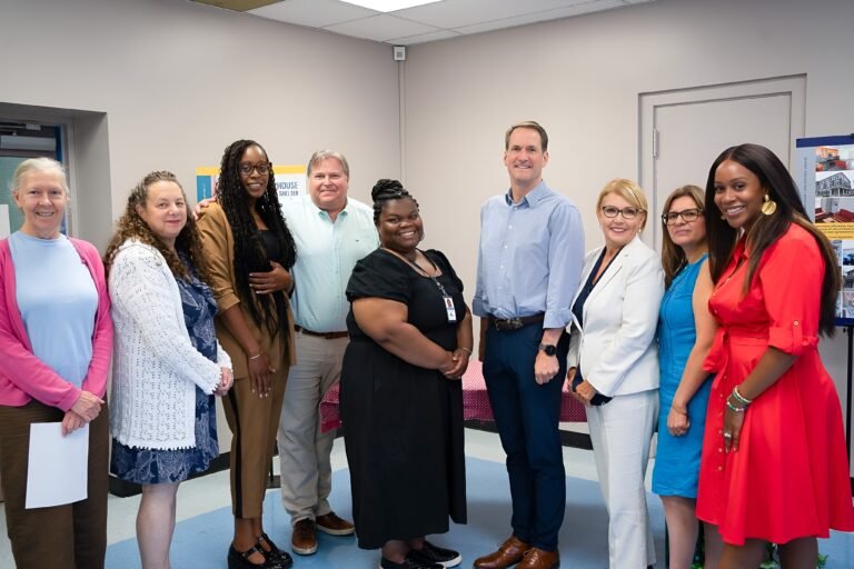 Refugio para hombres brinda esperanza pese a desafíos de vivienda asequible