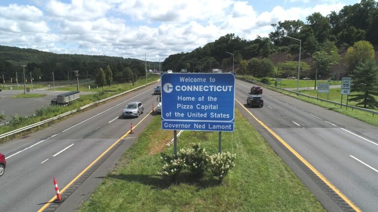 Nuevos carteles de bienvenida en las carreteras interestatales