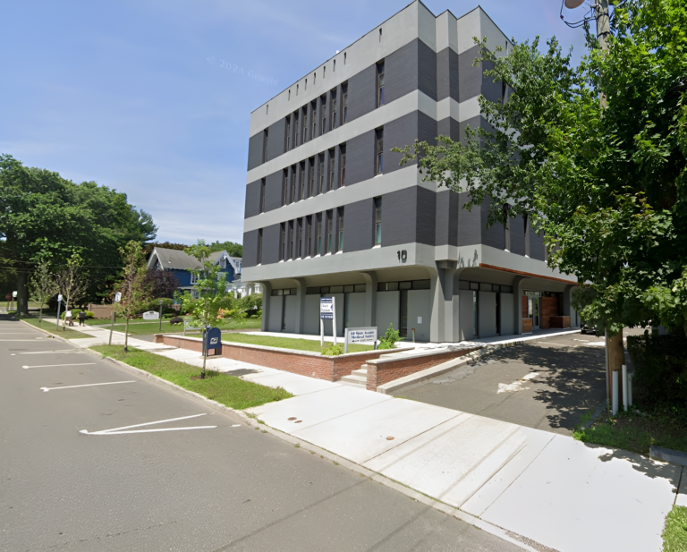 Abrirán clínica gratuita para ofrecer atención a pacientes de bajos ingresos