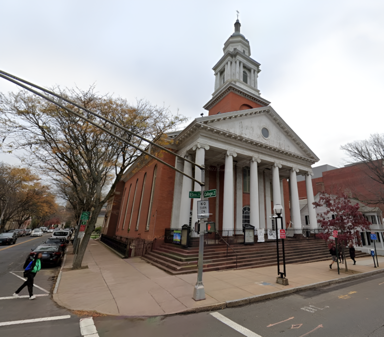 Algunas iglesias de CT han ofrecido santuario a inmigrantes, pero ¿es suficiente?