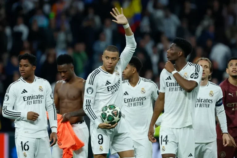 Mbappé hace añicos al peor Manchester City de Guardiola