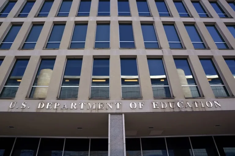 Trump tiene previsto firmar orden ejecutiva para desmantelar el Departamento de Educación