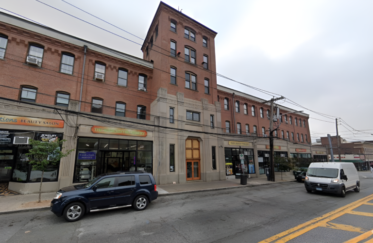 Port Chester revisa propuesta para proyecto de 401 unidades de vivienda en Westchester Avenue