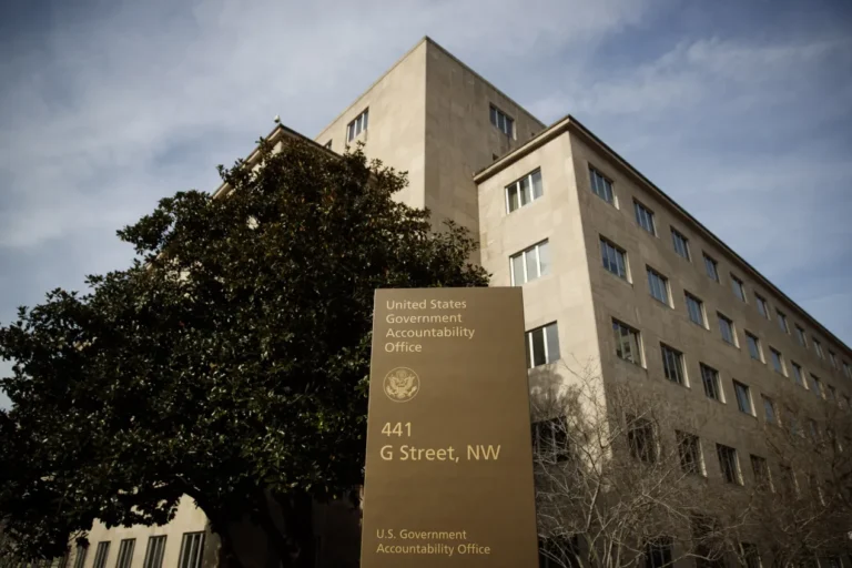 Preparan análisis sobre el requisito de trabajo para Medicaid