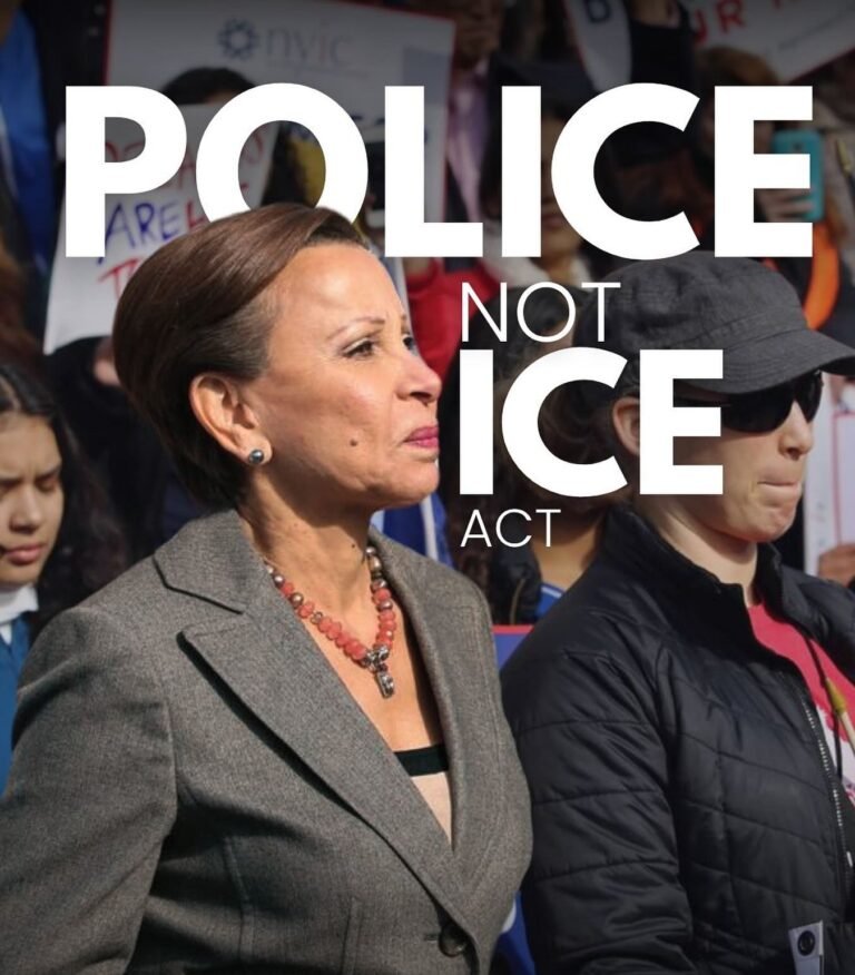 Representantes federales son rechazados al intentar inspeccionar centro de detención de ICE