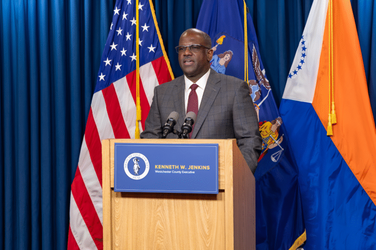 Ejecutivo rechaza que Westchester se incluya en lista de “condados santuario” del gobierno federal