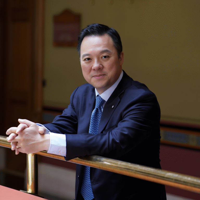 CT demanda a administración Trump por nuevas normas migratorias en clínicas de salud