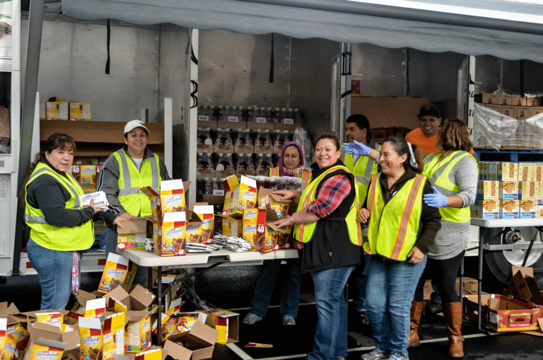 Trump quiere prohibir acceso a servicios a inmigrantes sin estatus legal, proveedores de CT afirman que no es tan sencillo