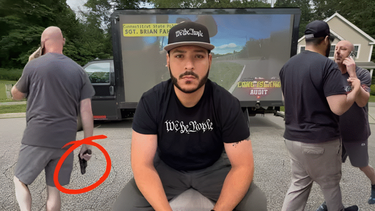 YouTuber que filmó enfrentamiento viral con policía estatal armado se declara inocente de delito grave