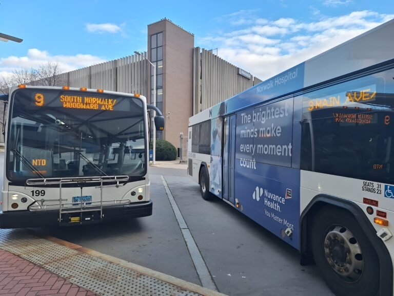 Norwalk revoluciona su red de autobuses con nuevas rutas, centros y números
