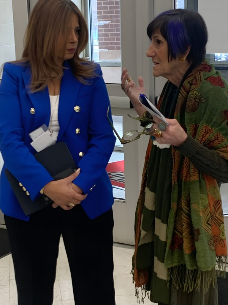 Sepa cómo escuelas de New Haven protegerán a estudiantes del ICE