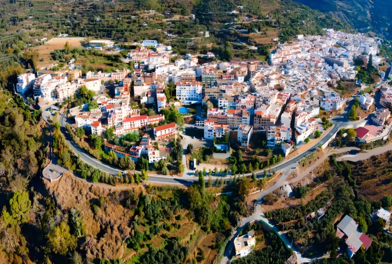 Prohibido morirse: la insólita ley de un pueblo español