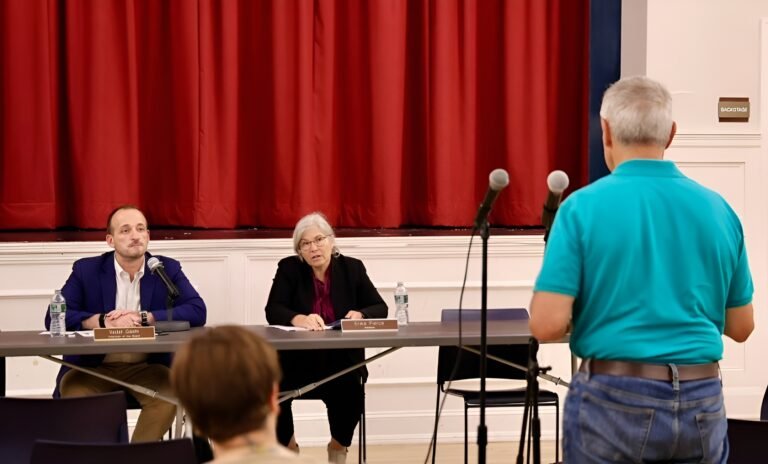 Personas del norte de Westchester critican propuestas de aumento de tarifas eléctricas