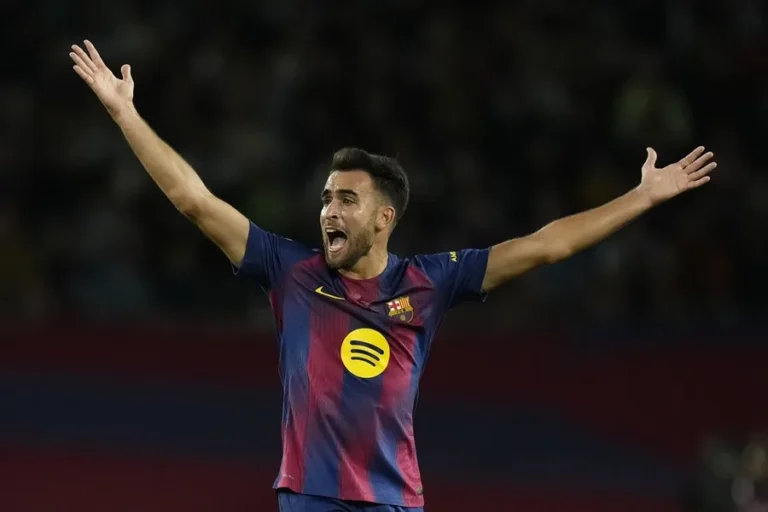 Eric García sufre una fractura nasal y podría jugar con máscara protectora ante el Celta