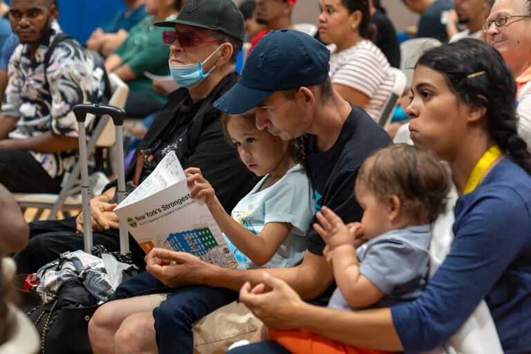 Departamento de Seguridad Nacional suspende solicitudes de inmigración para otros 20 países