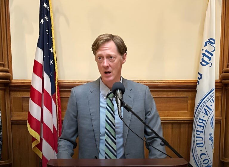 Contratan agencia independiente para investigar políticas internas de la policía de New Haven