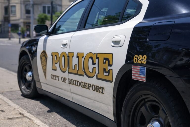 9 tiroteos policiales fatales en Bridgeport desde 2001 que no tienen ningún cargo penal, revela informe