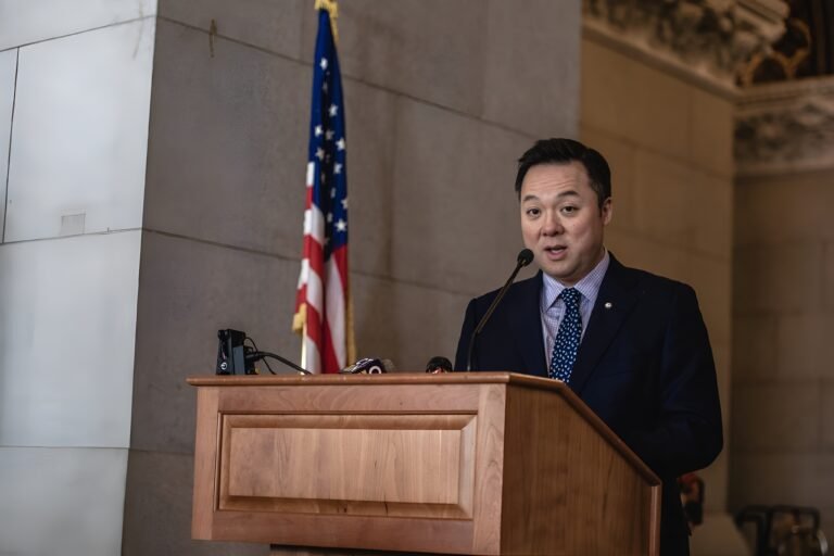 CT defenderá ley que limita acciones del ICE tras demanda federal