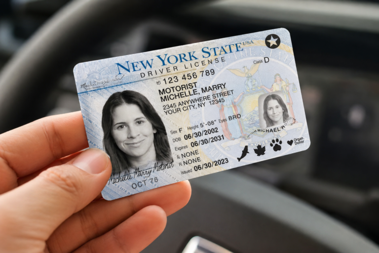 Nueva York confirma qué documentos pueden usar los migrantes para obtener una licencia de conducir
